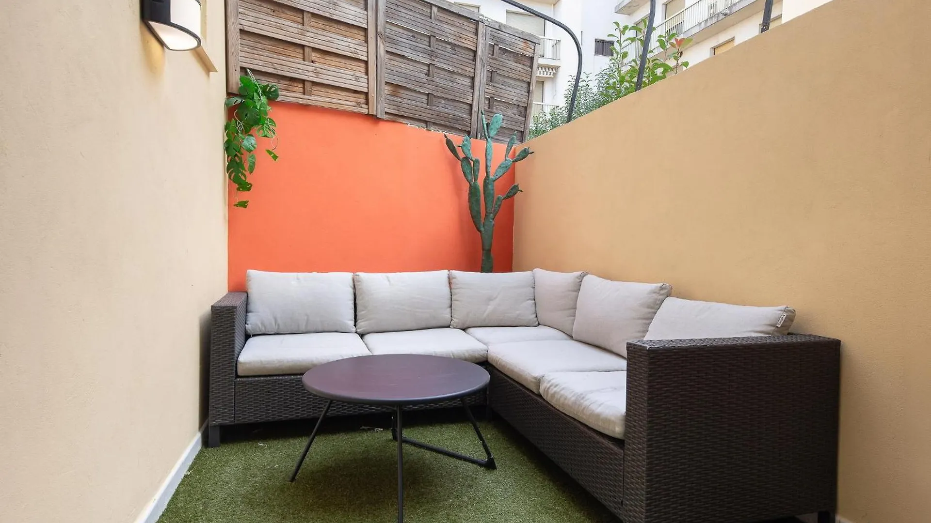 Apartamento Beautiful And Cozy 3 Bedrooms In Antibes
