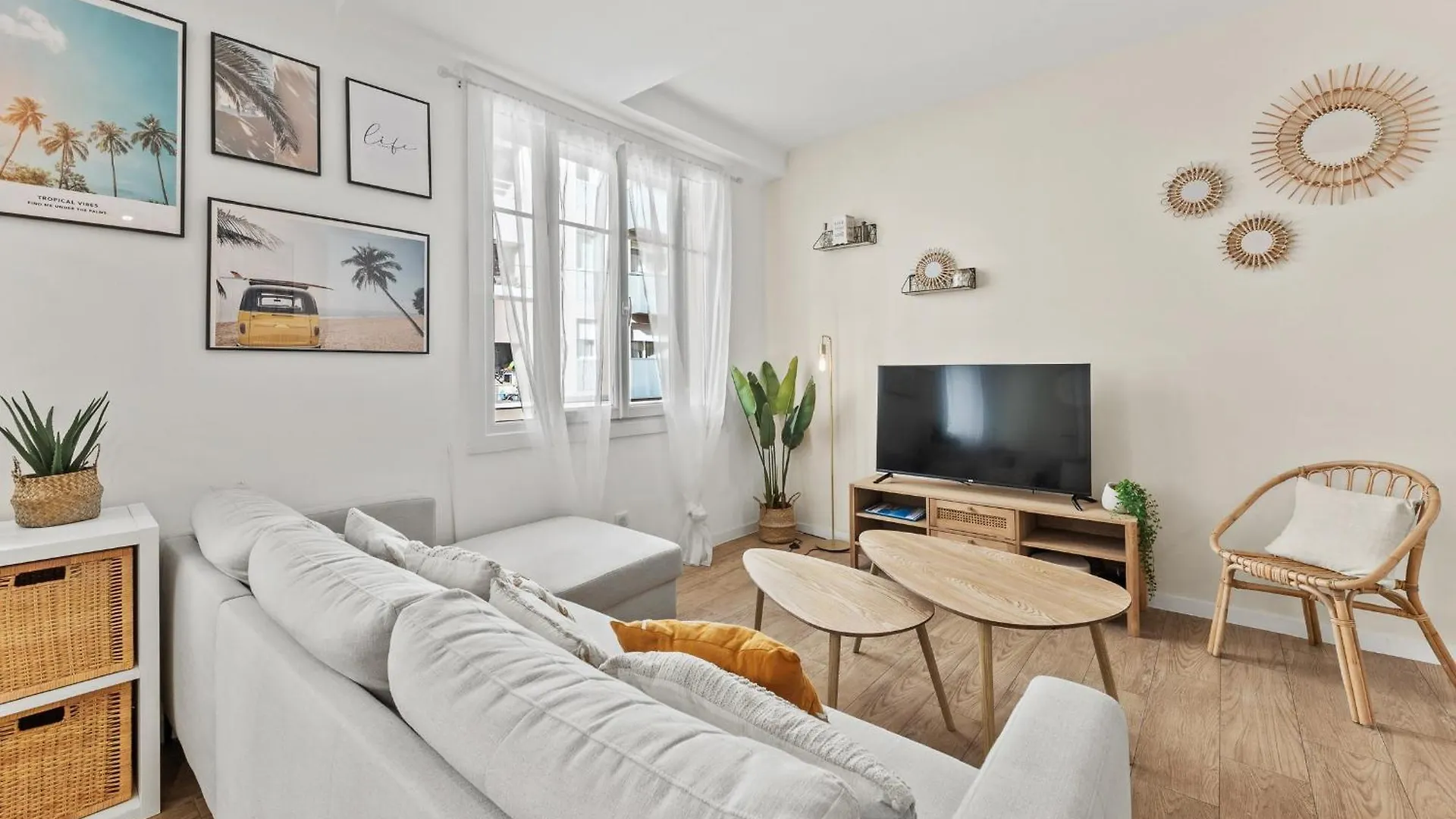 Beautiful And Cozy 3 Bedrooms In Antibes 0*,  Francia